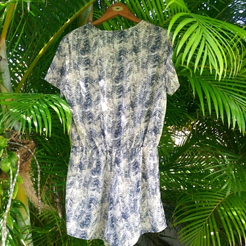 Cookies Hawaii Romper - Picture 3 of 10